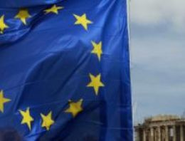 Yunanistan'da borç takası sevinci