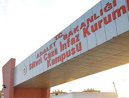 Silivri'de 'etek' skandalı!